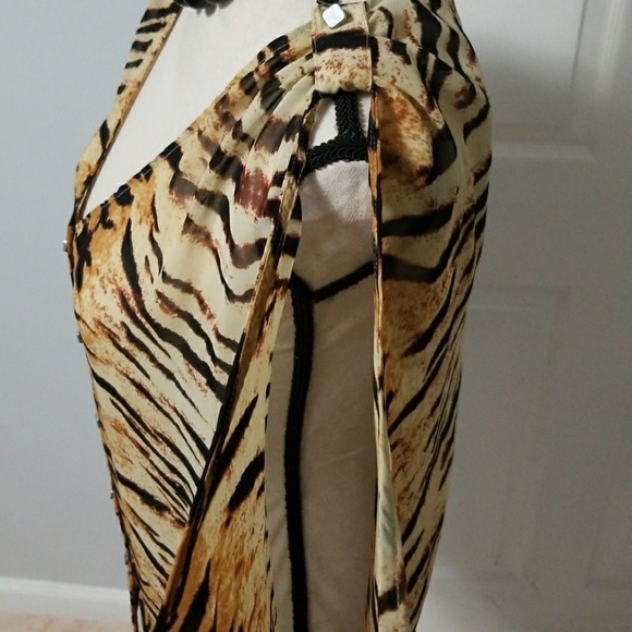 Top - Picture 3 of 7